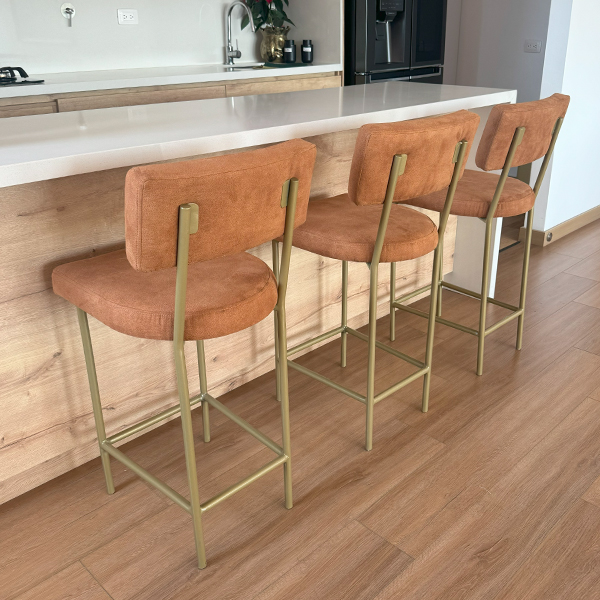 Silla barra hierro dorado