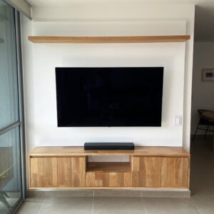Mueble roble tablero blanco