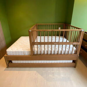 Cama corral caoba
